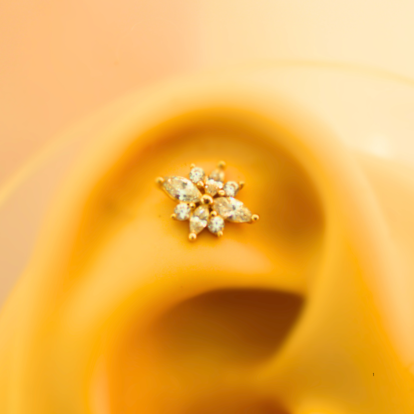 Flor zirconias - Oro puro 14k
