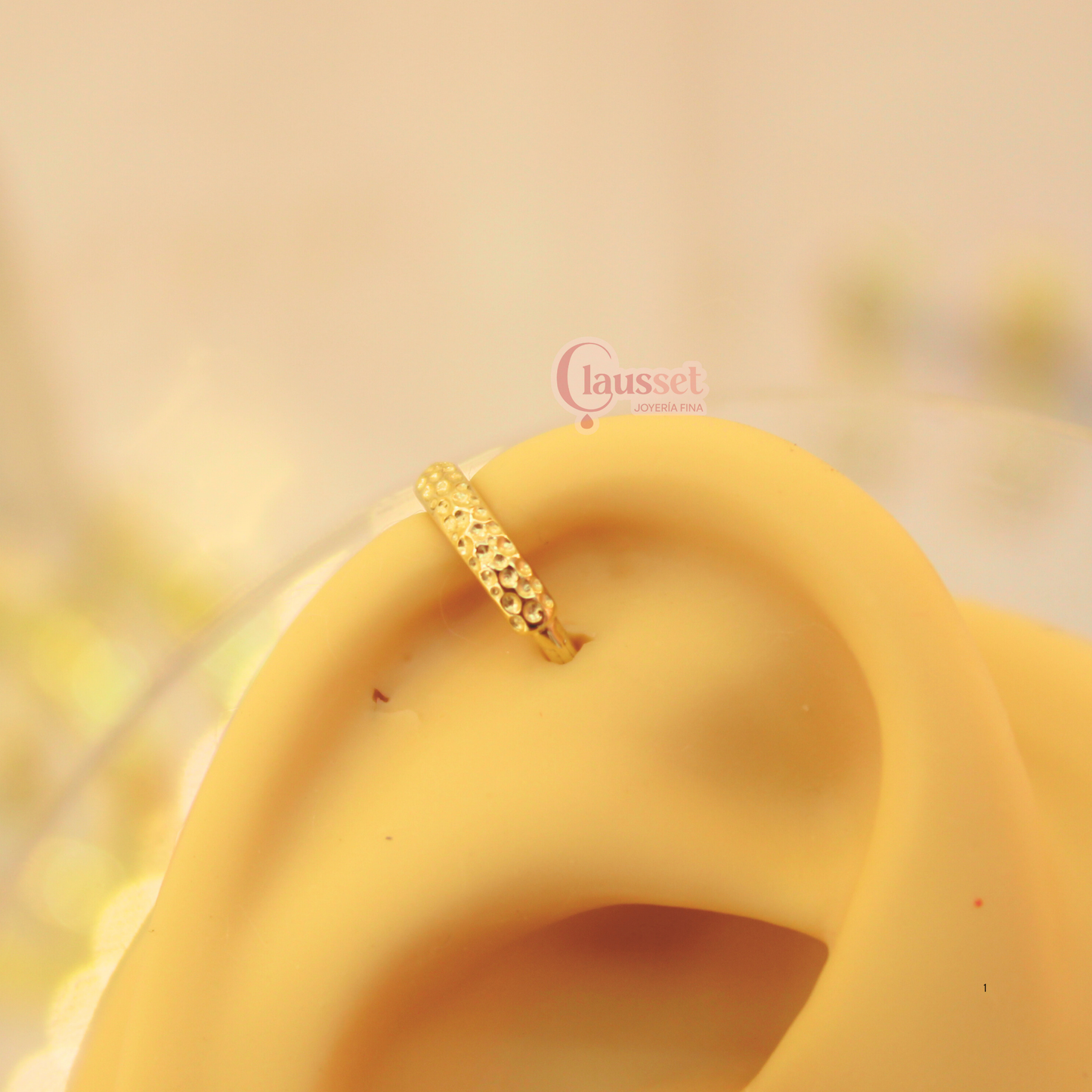 Aro clicker craquelado - Oro puro 14k