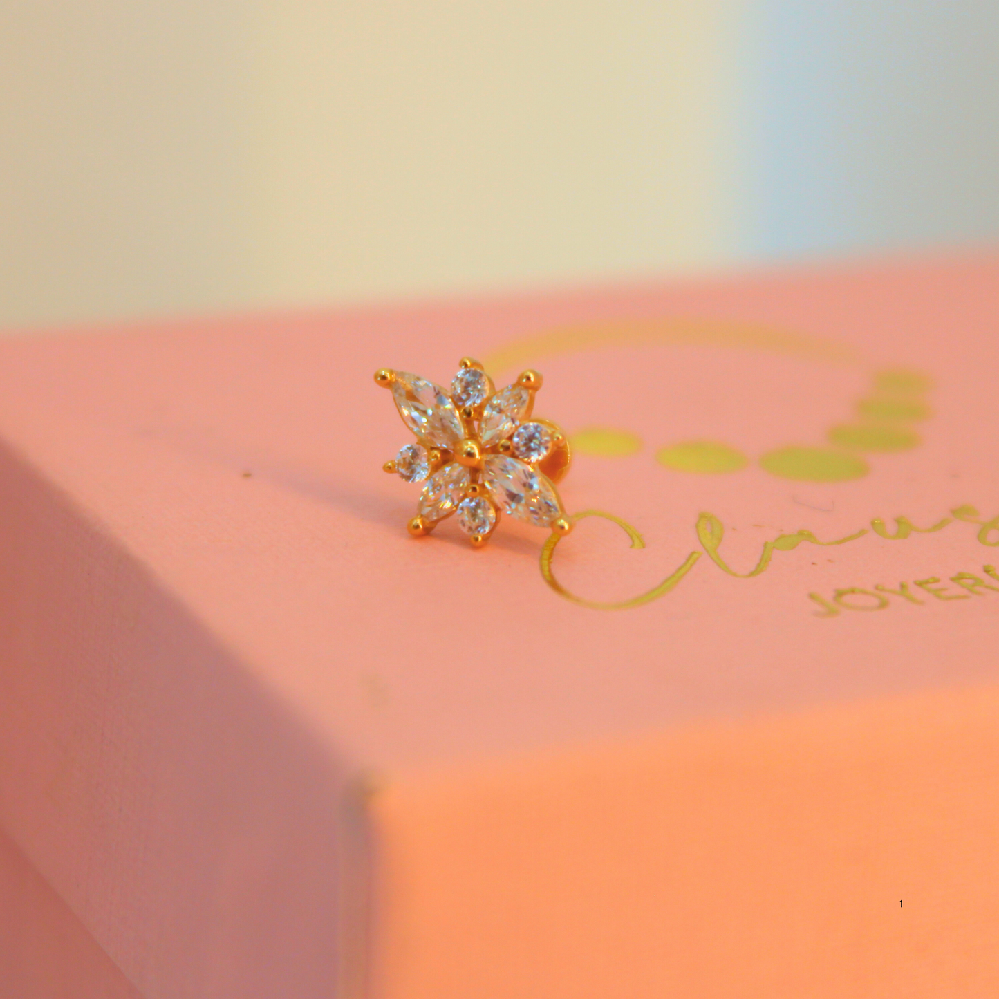 Flor zirconias - Oro puro 14k