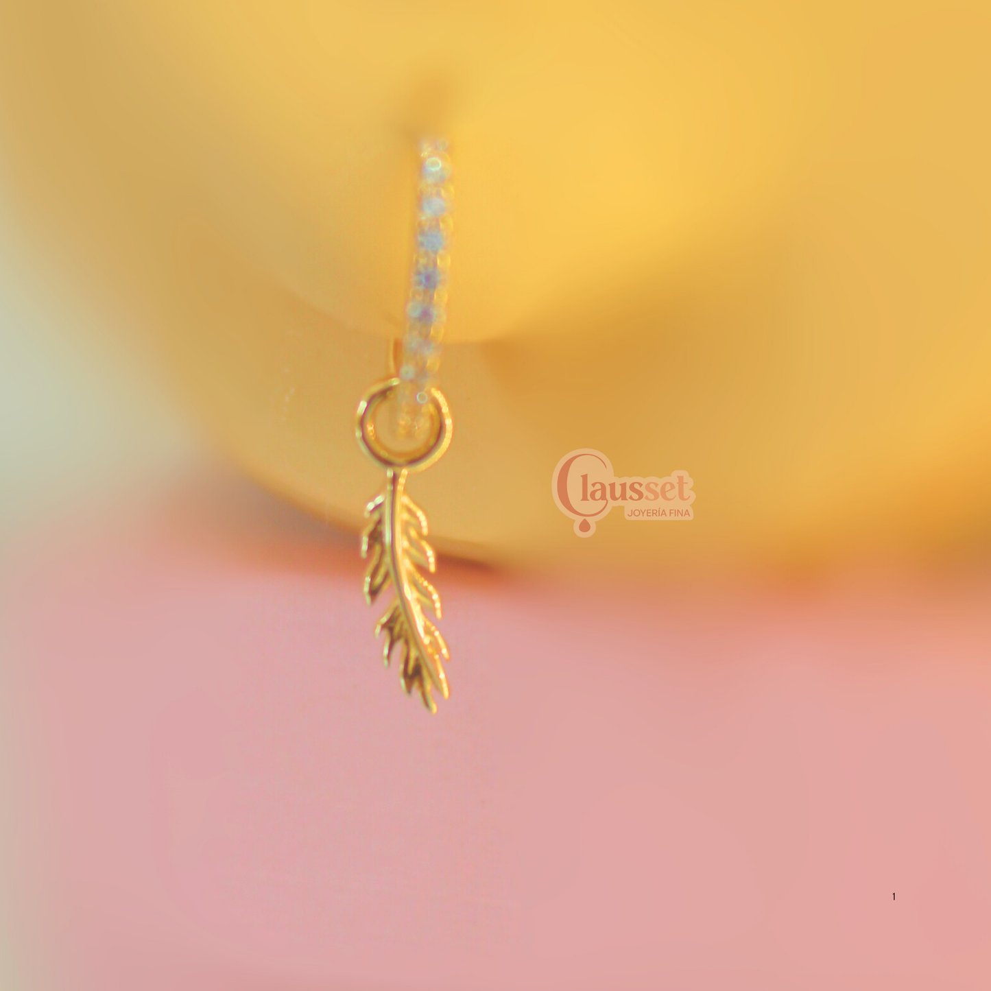 Charm pluma - Oro puro 14k