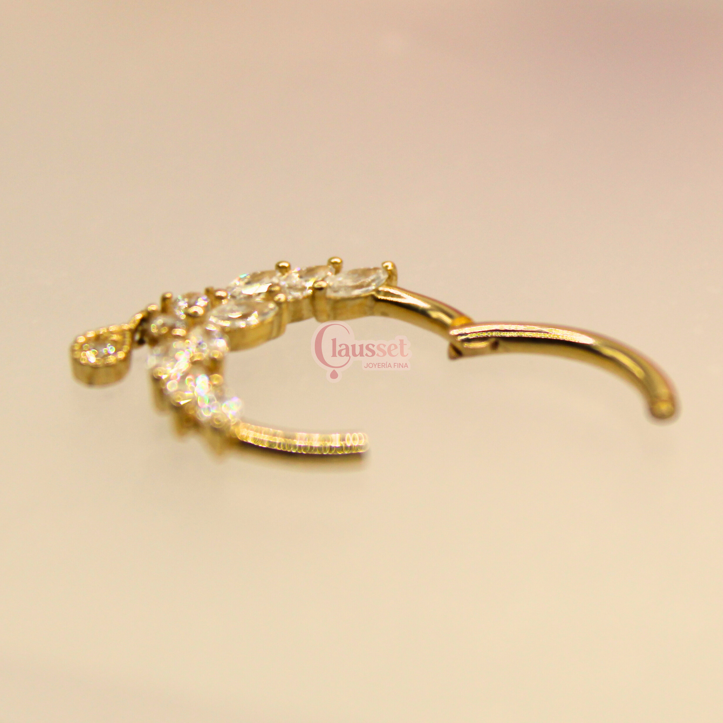 Aro clicker "Mariposa" - Oro solido 14k