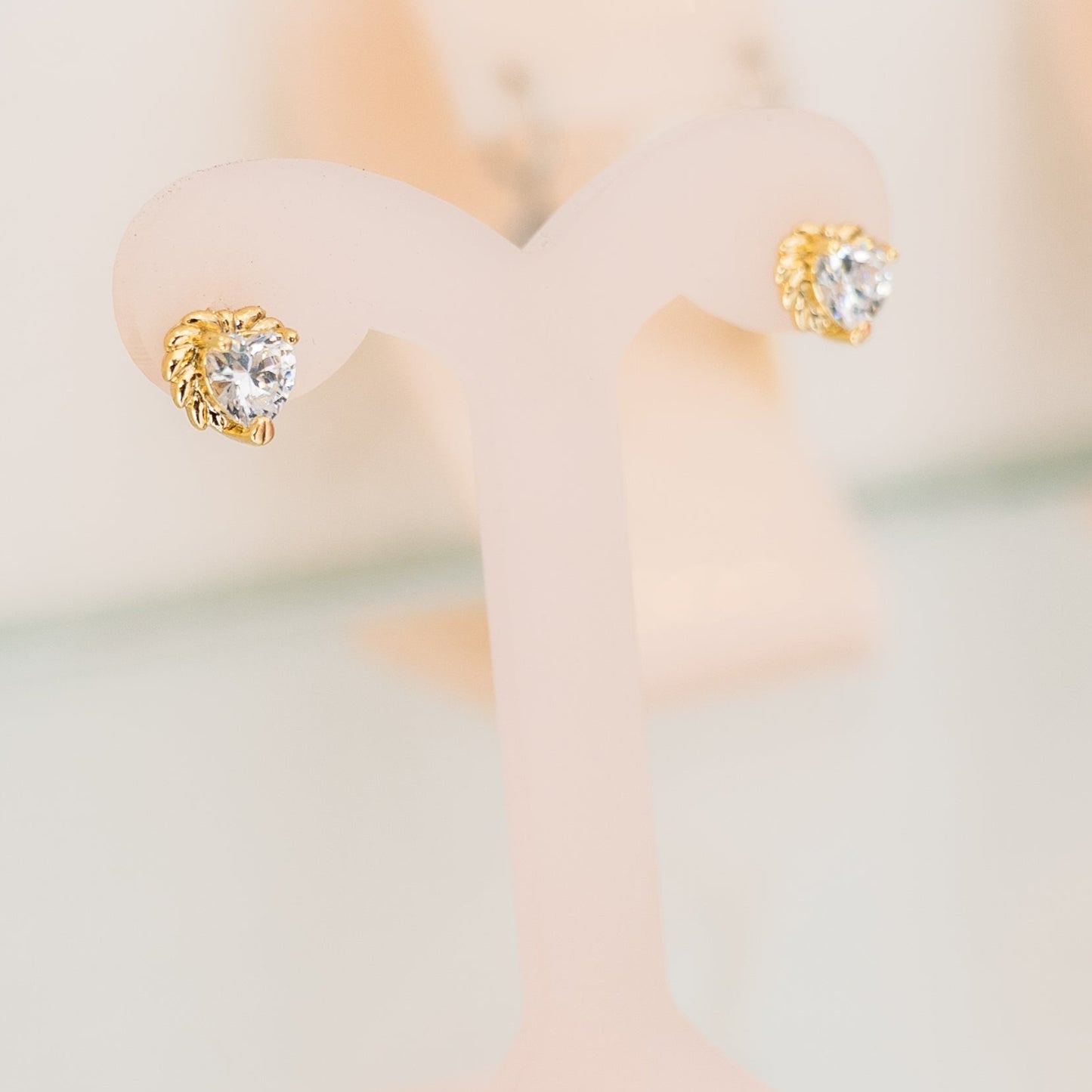 Aretes corazón zirconia chicos - Oro laminado 14k