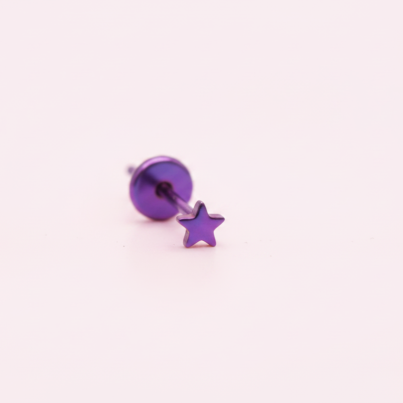 Piercing para oreja y nariz Estrella mini plana - Titanio