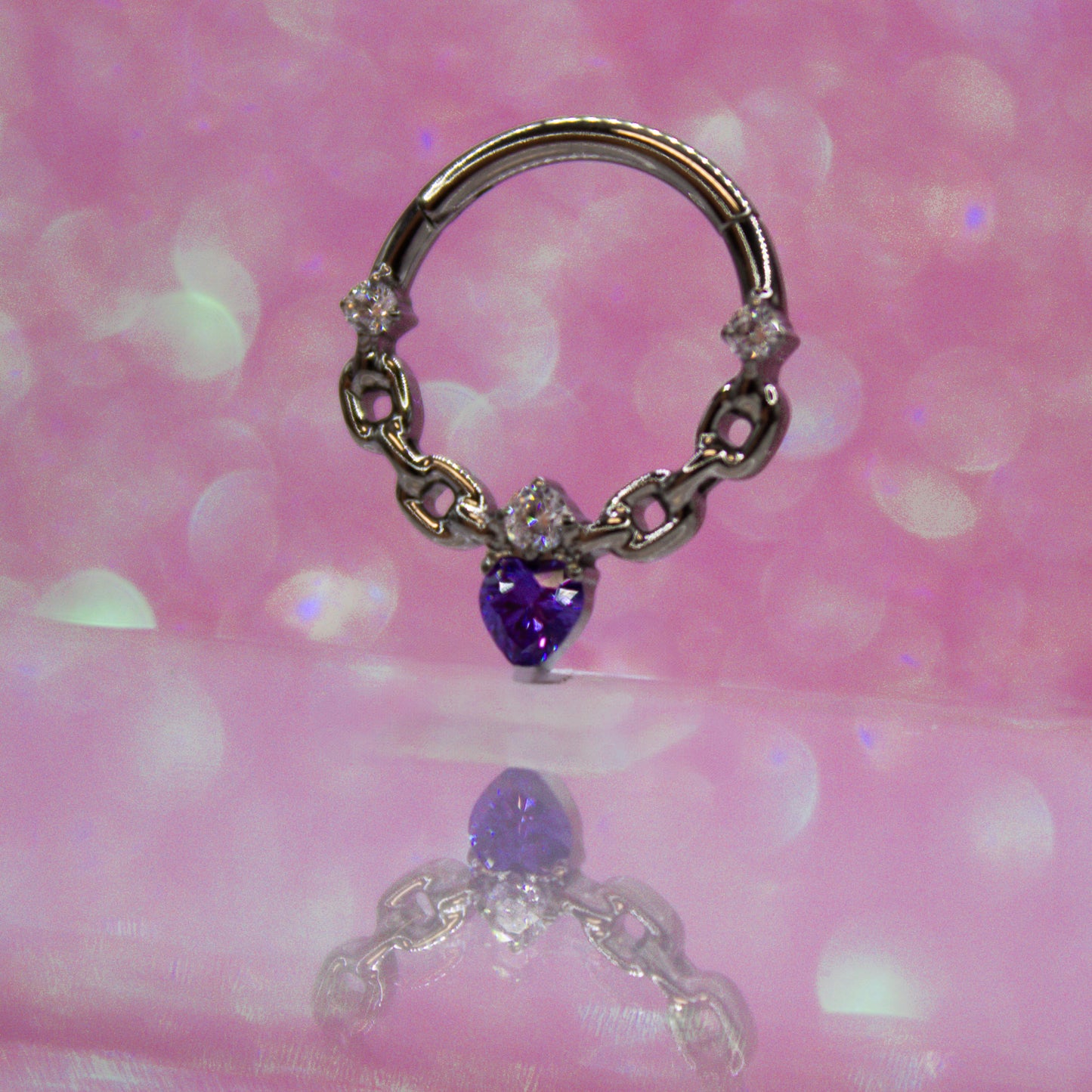 Aro clicker zirconia corazón morada - Titanio