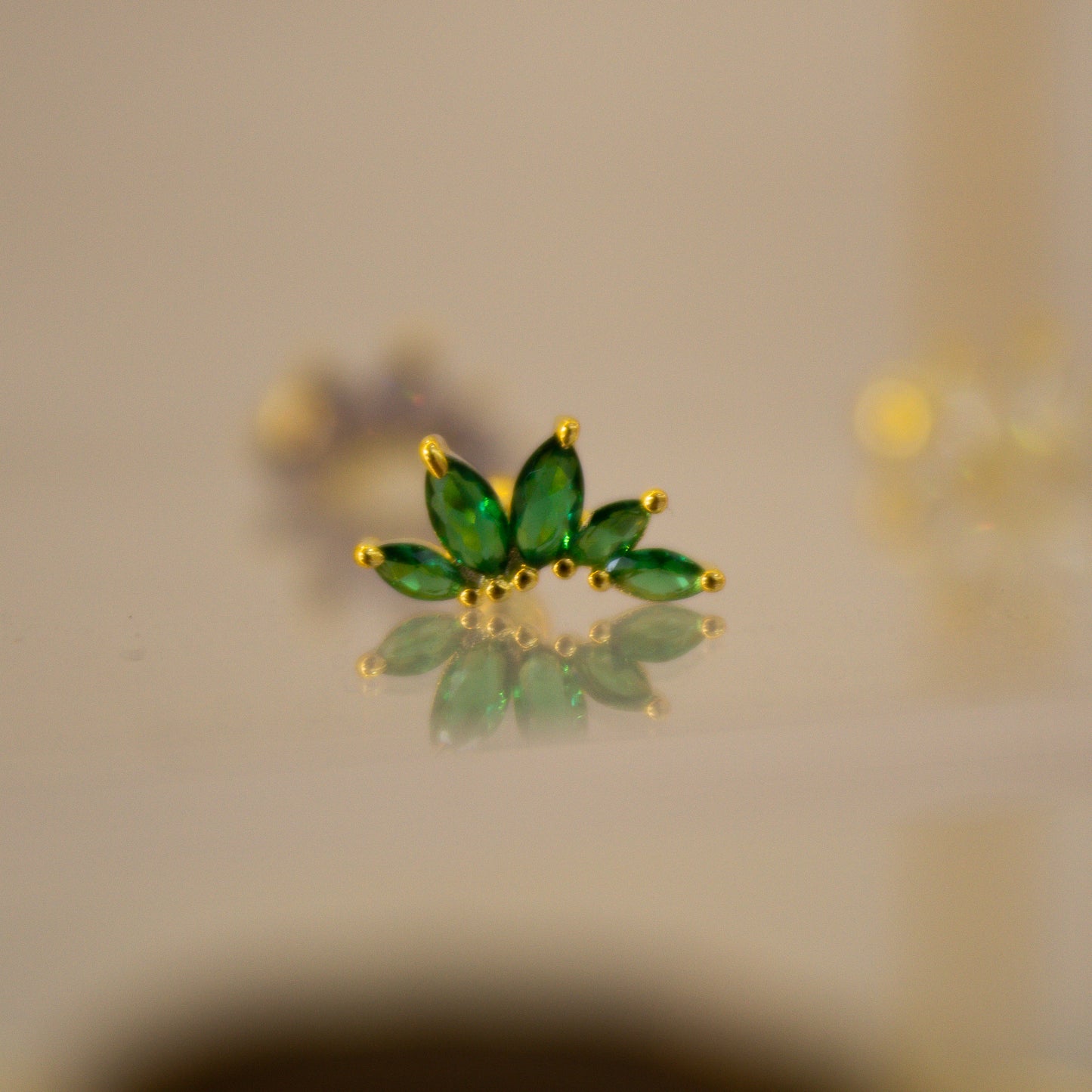 Broquel Flor de loto Verde - Plata Esterlina .925