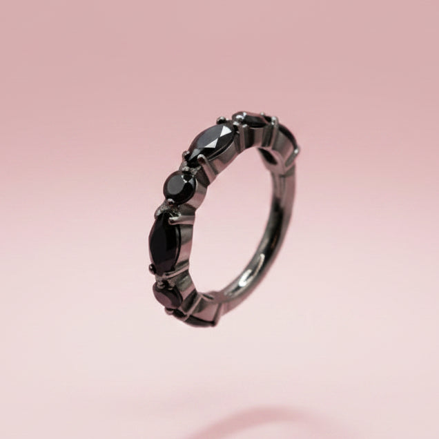 Piercing Aro Corona de zirconias negras - Titanio