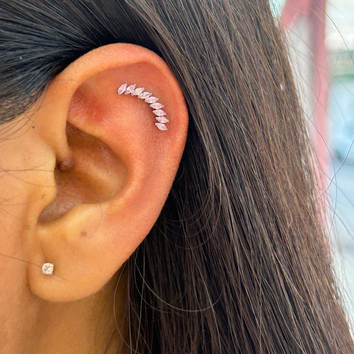 Labret arco 9 olivos blancos - Titanio