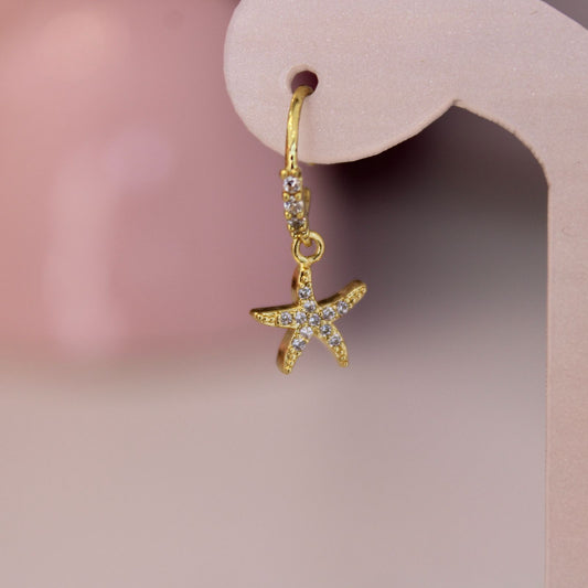 Huggies con colgante Estrella de Mar - Acero Quirúrgico