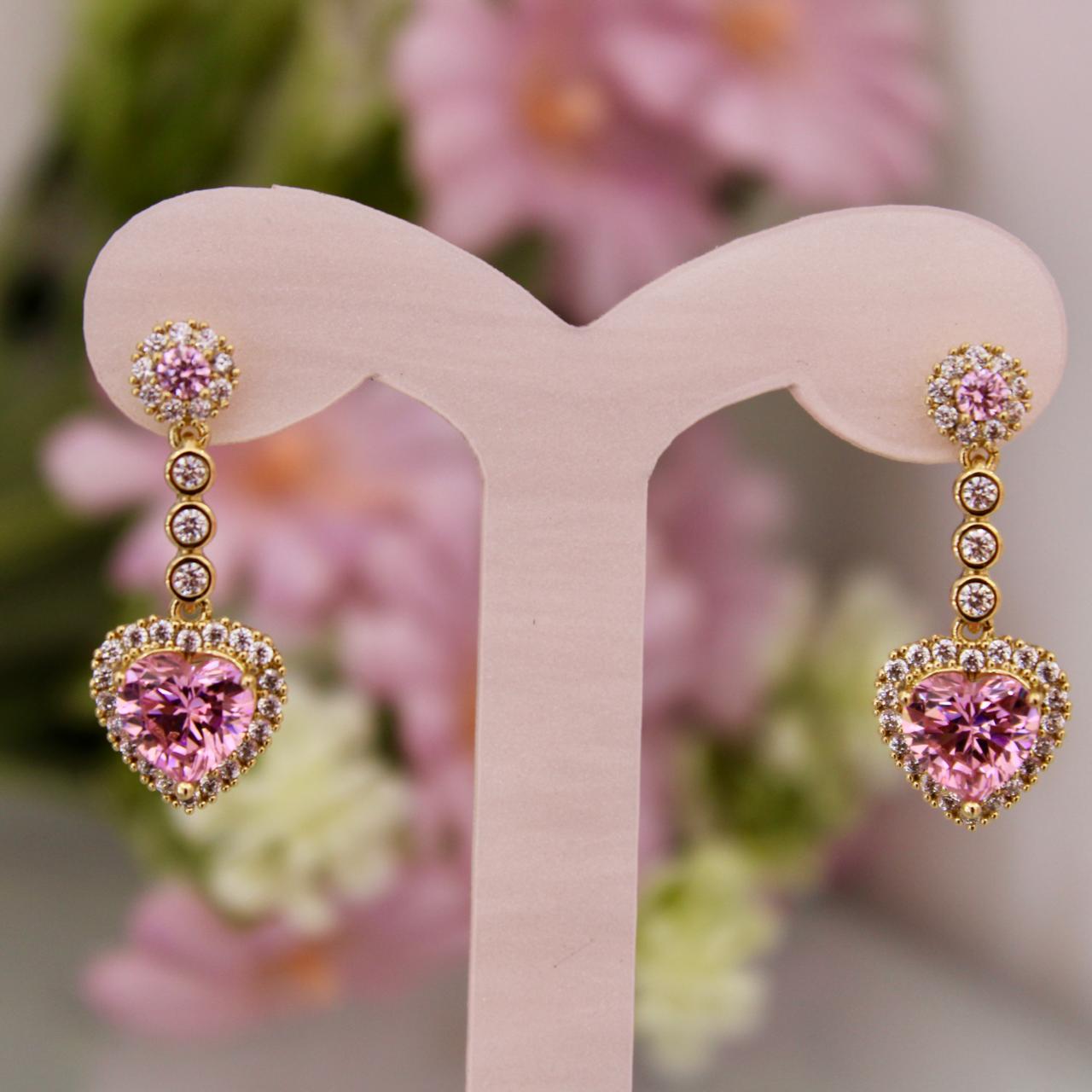 Aretes largo Corazón rosa - Oro laminado premium 14k