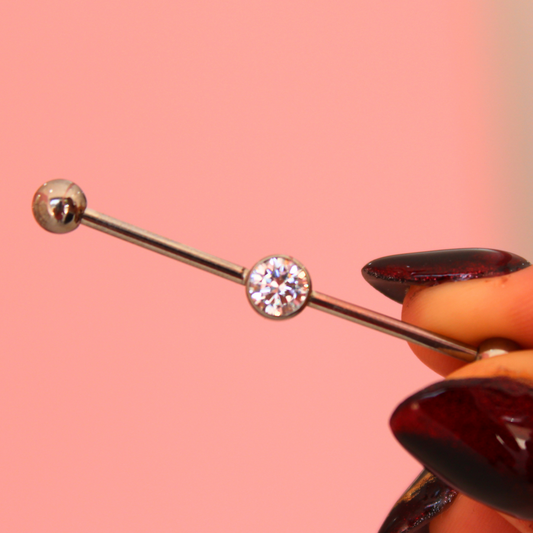 Barbell Industrial con zirconia biselada plateado - Titanio