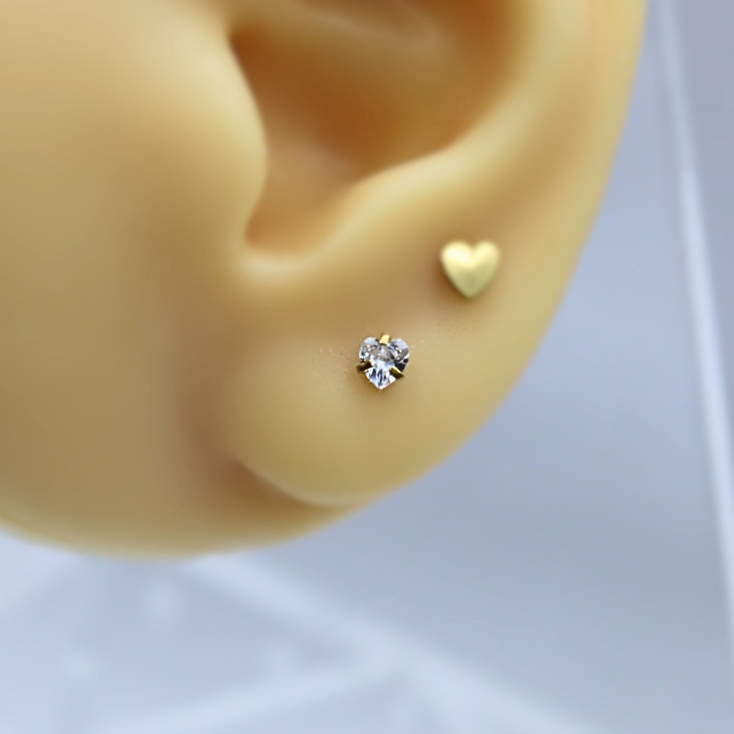 Labret Zirconia de corazón- Titanio