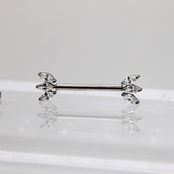 Barbell Titanio para Pezon maxi diseno 3 zirconias blancas