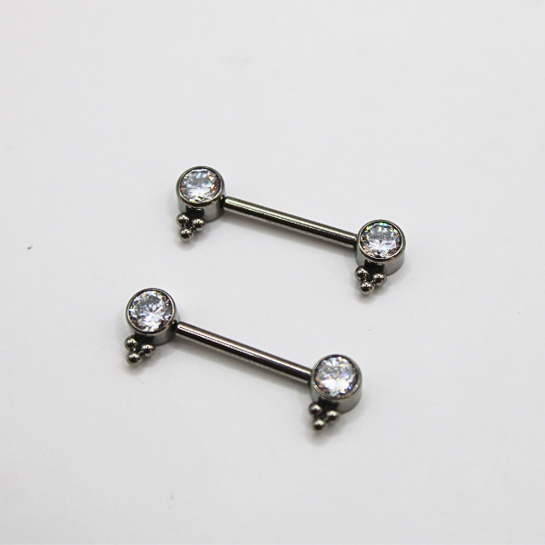 Barbell Titanio para Pezón maxi diseño zirconia blanca con 3 mini esferas