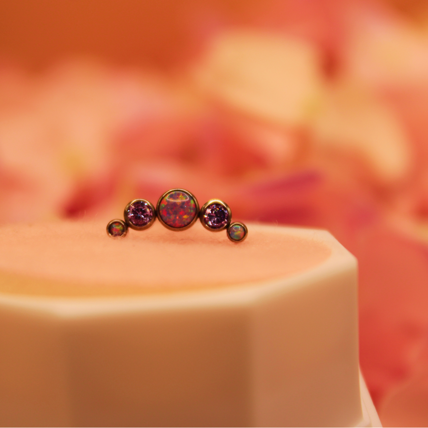 Labret pastillas bisceladas opalos morados - Titanio