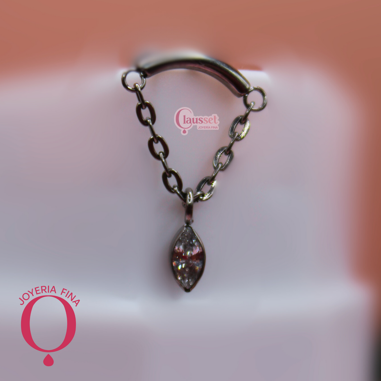 Labret Merida con colgante- Titanio