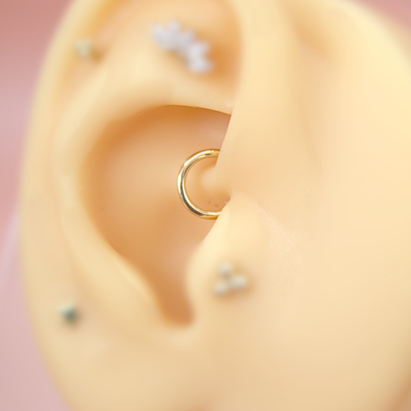 Aro Clicker Liso- Oro solido 14k