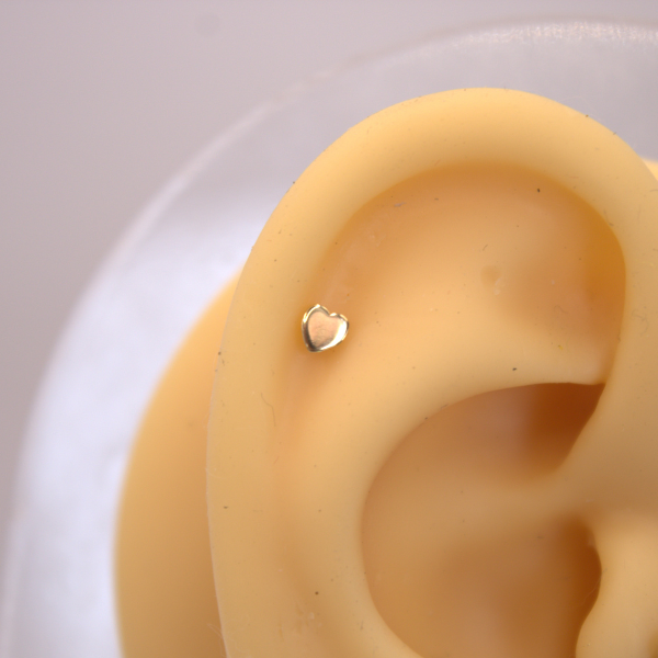 Corazón (Labret)- Oro solido 14k