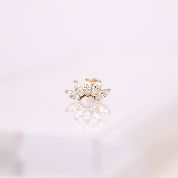 Labret Flor de Loto con Zirconias- Oro solido 14k
