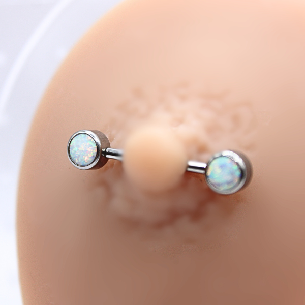 Barbell Titanio para Pezón diseño 2 pastillas de ópalos tornasol
