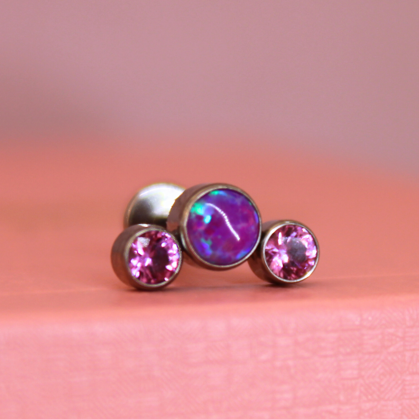 Labret 3 Pastillas Moradas zirconia y ópalo - Titanio