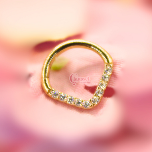 Aro clicker diseño V - Oro solido 14k