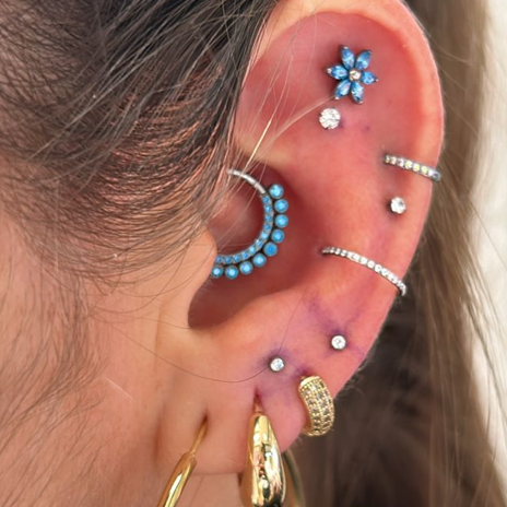 Aro Clicker con Zirconias de lado Titanio