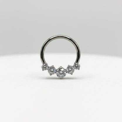 Piercing Aro clicker maxi diseño fila de zirconias - Titanio