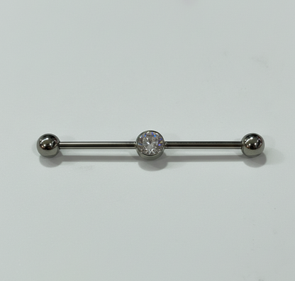 Piercing  Industrial con zirconia biselada plateado - Titanio