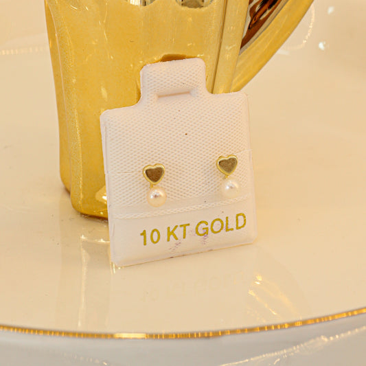 Broquel Corazón con Perla Oro 10K