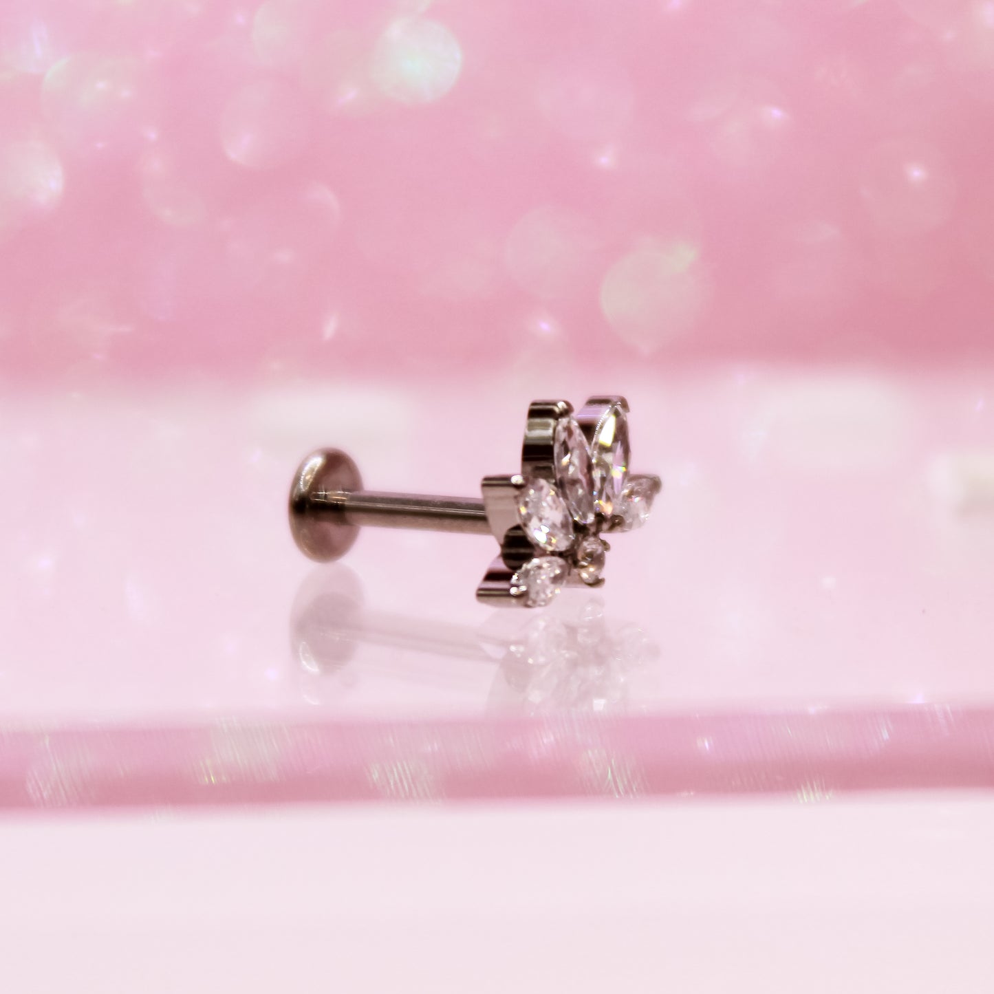 Labret Titanio Lili