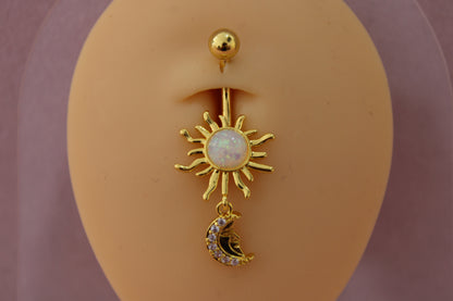 Piercing Luna y Sol Dorada - Acero Quirúrgico