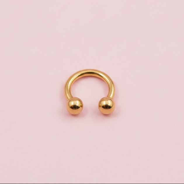 Piercing herradura dorado 6mm - Titanio