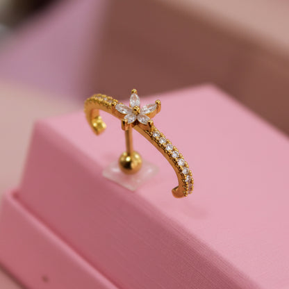 Piercing para Oreja diseño de simulador con flor de zirconias - Acero quirurgico