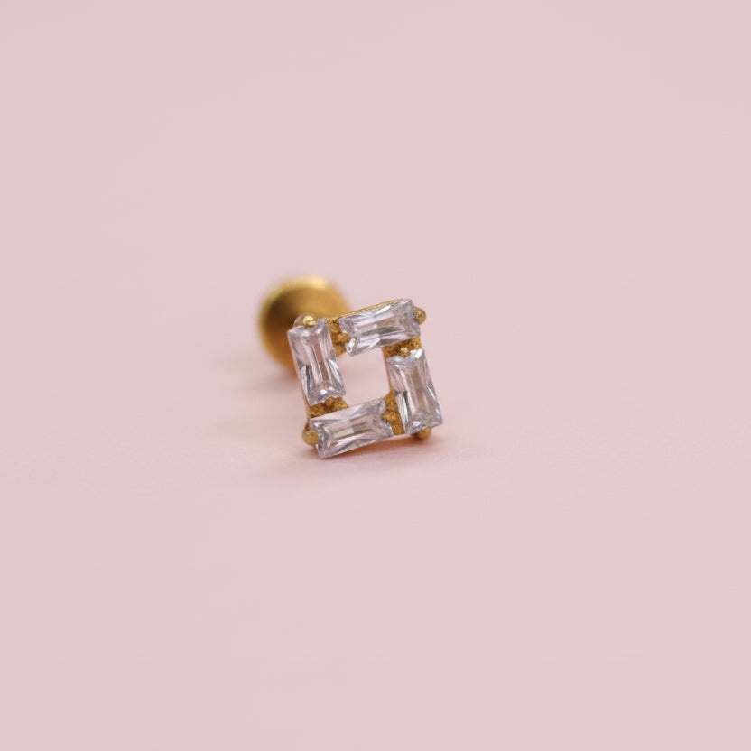 Piercing Cubo Zirconias - Titanio (Labret)