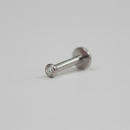Piercing oreja y nariz zirconia biselada 2.0 mm  - Titanio