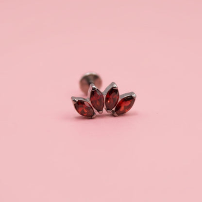 Piercing Flor de Loto 4 pétalos Rubí  - Titanio