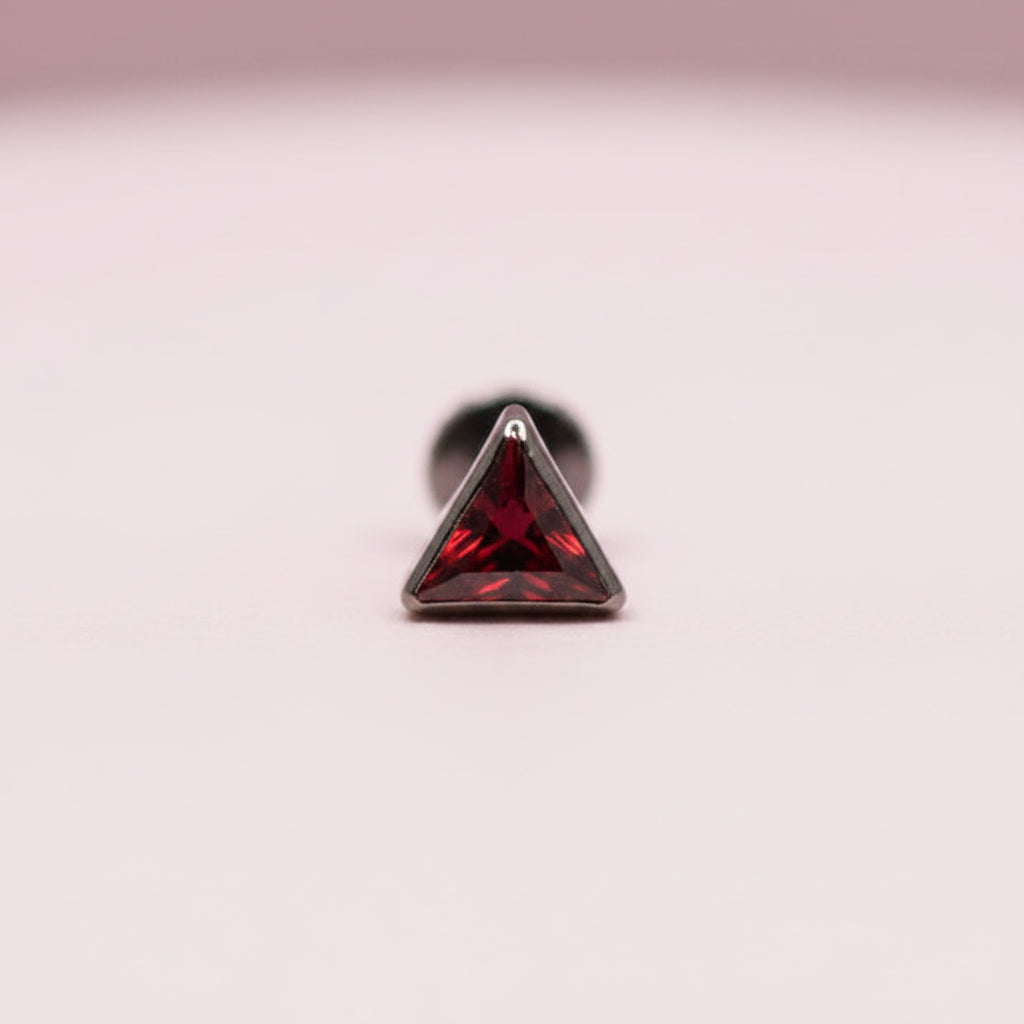 Triangulo Rubí - Titanio