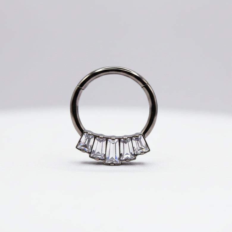 Piercing Aro clicker maxi cristales de zirconias  blancas- Titanio