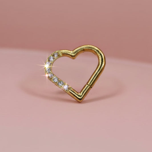 Piercing corazón zirconias dorado PVD GOLD - Titanio (Clicker)