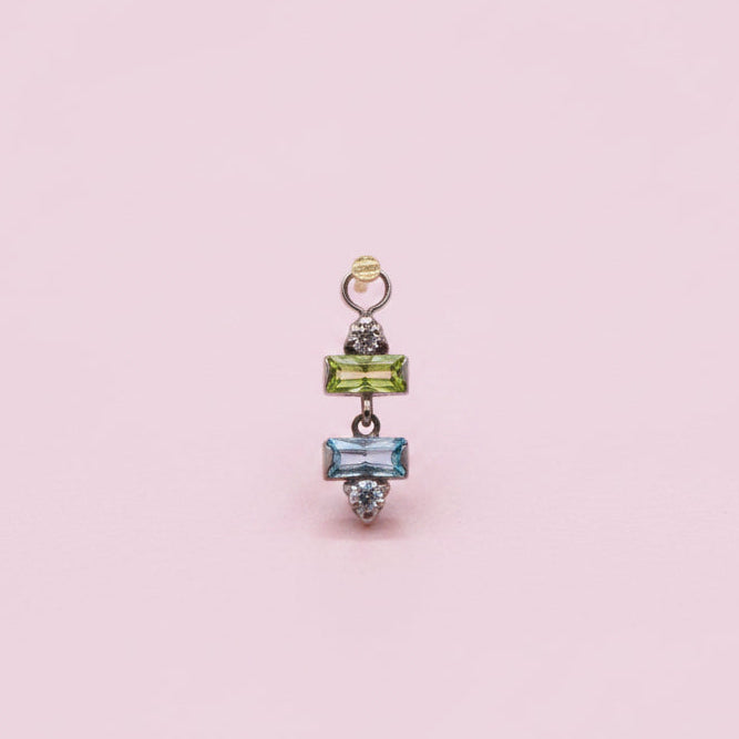 Charm Cristales verde y aqua - Titanio