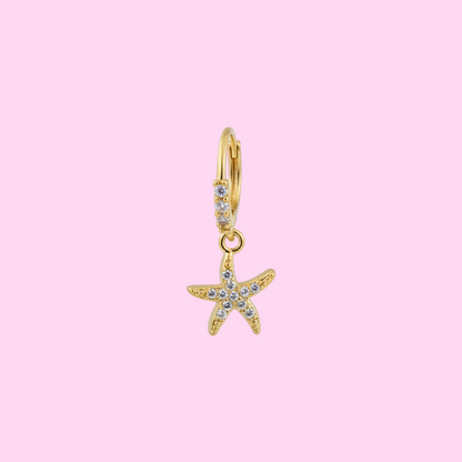 Huggie con colgante Estrella de Mar - Chapado de oro 18k
