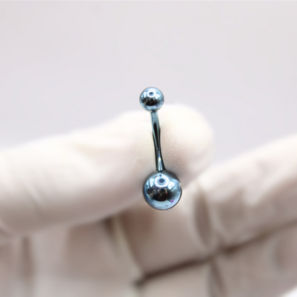 Barbell Curvo Titanio para Ombligo diseño básico