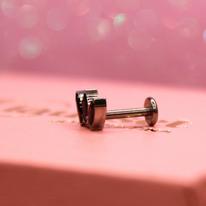Labret Flor de Loto 3 pétalos Ópalo Negro - Titanio